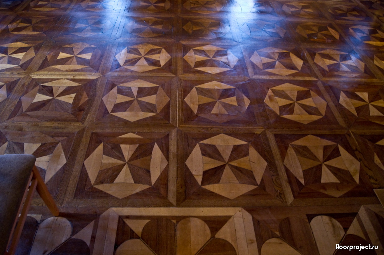 The Menshikov Palace floor designs – photo 9