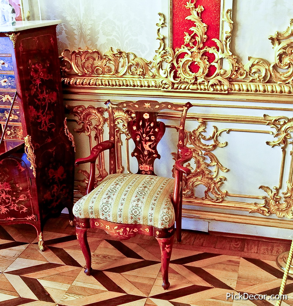 The Catherine Palace decorations - photo 67