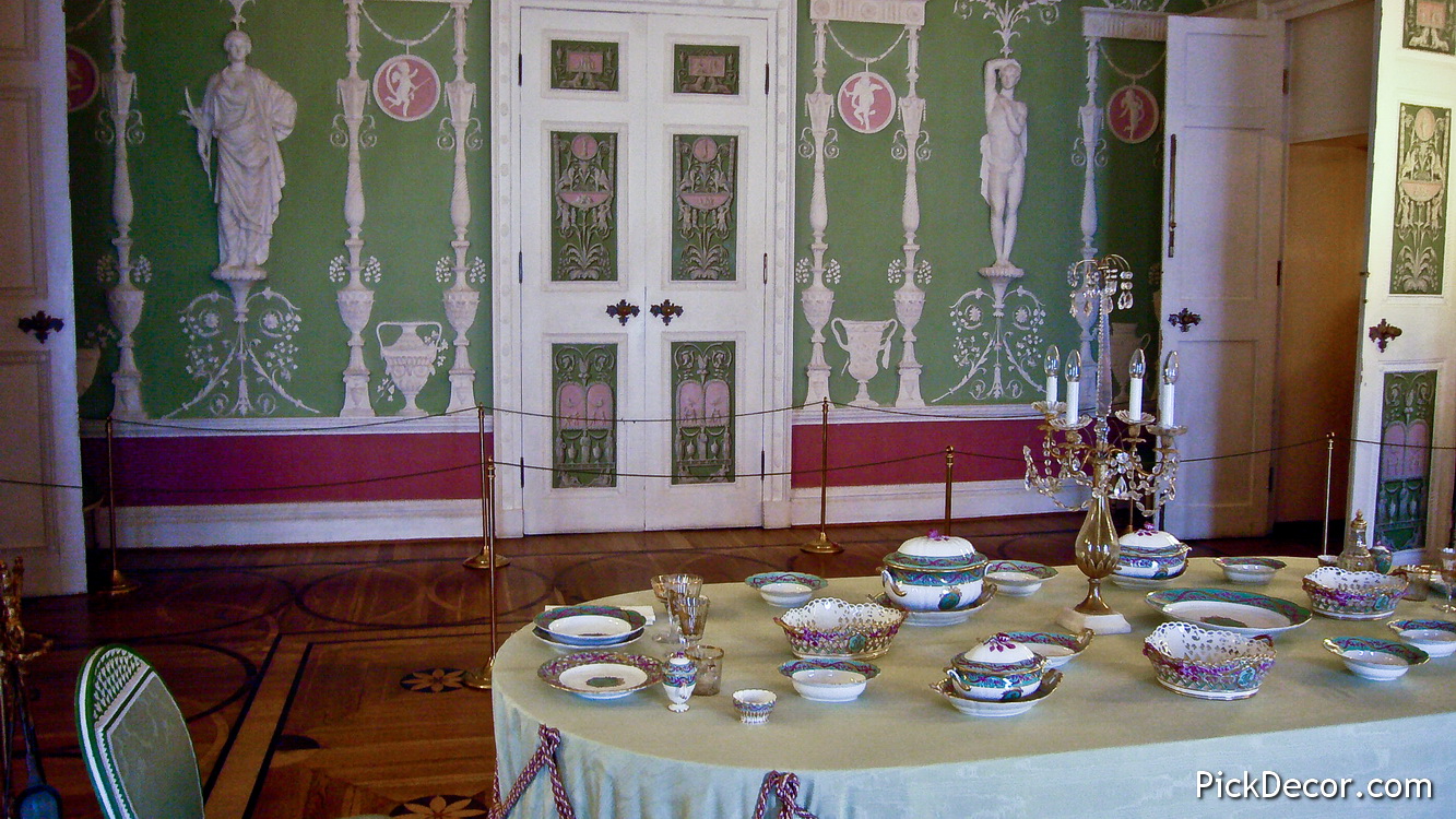 The Catherine Palace decorations - photo 3