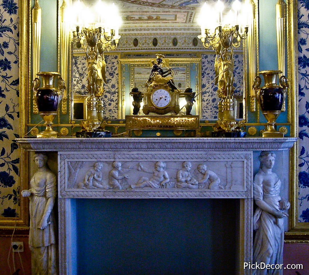 The Catherine Palace decorations - photo 18