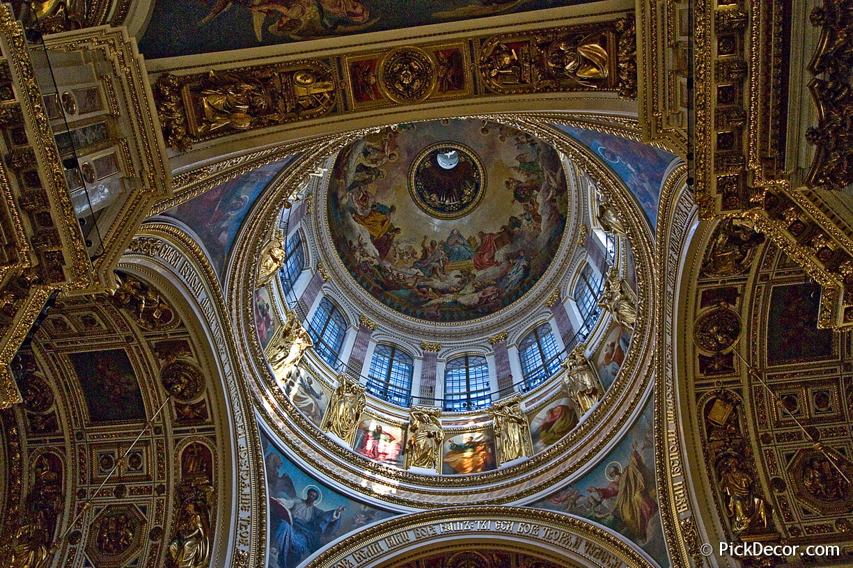 The Saint Isaac’s Cathedral interiors – photo 3