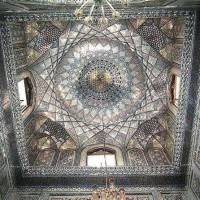 Потолок мавзолея эмира Али в Ширазе, Иран