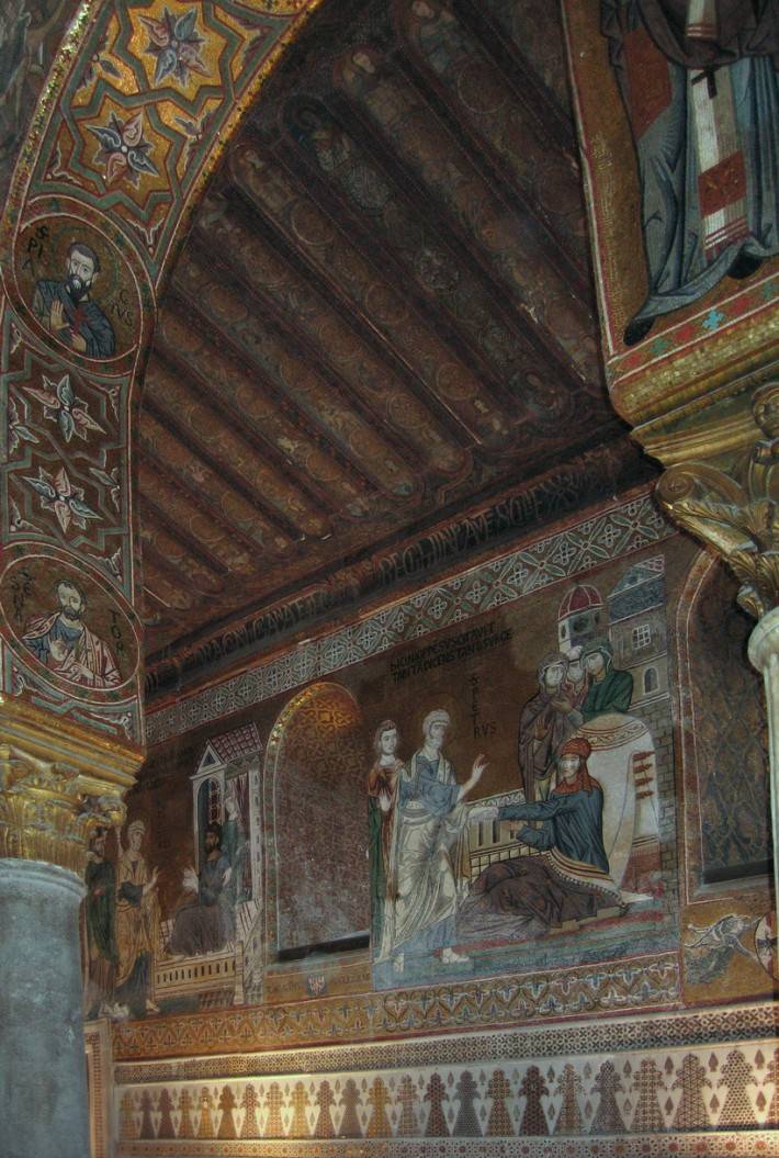 Резной потолок Палатинской капеллы Норманнского дворца