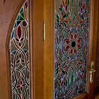 Витражная ниша у входной двери в квартиру — фото 5