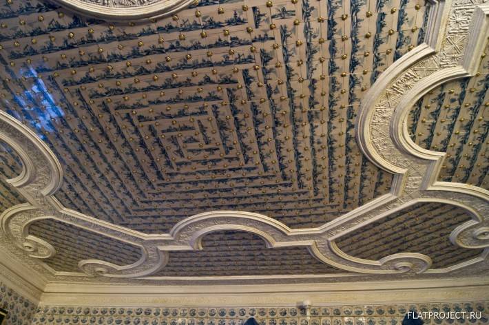 Декор интерьеров Меншиковского дворца — фото 18