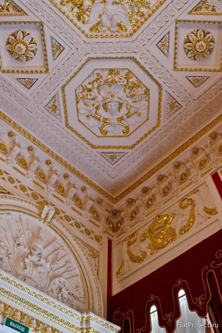 Декор интерьеров Михайловского замка — фото 59