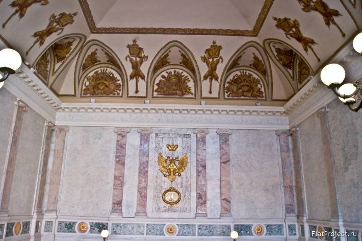 Декор интерьеров Михайловского замка — фото 56