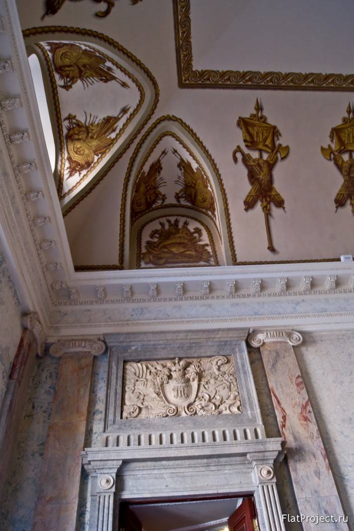Декор интерьеров Михайловского замка — фото 46