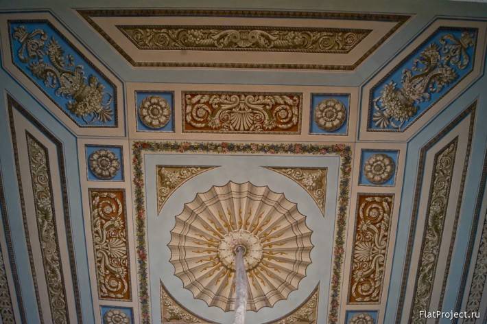 Декор интерьеров Михайловского замка — фото 36