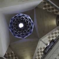 Потолок музея исламского искусства в Дохе, Катар