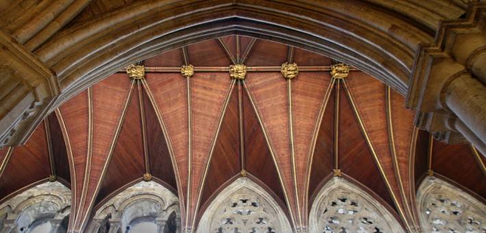 Деревянный потолок в Кафедральном соборе Рипон — фото 2