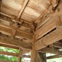 Деревянный потолок в храме Энгакудзи — фото 4