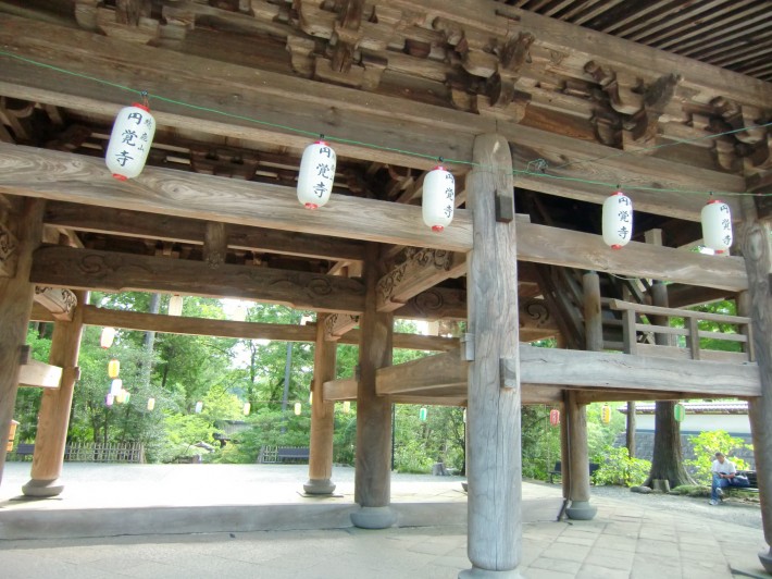 Деревянный потолок в храме Энгакудзи — фото 1