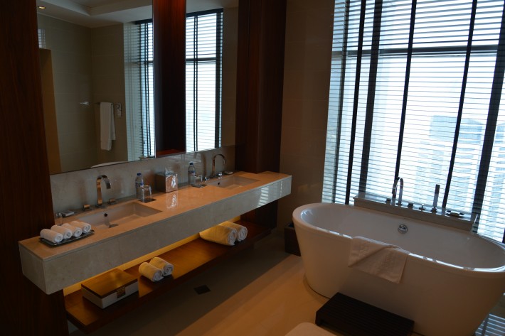 Ванная отеля JW Marriott в Дубае — фото 1