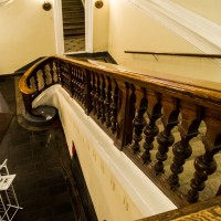 Лестница в холле Союза Художников в Петербурге