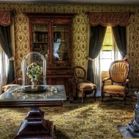 Интерьер гостиной в викторианском стиле