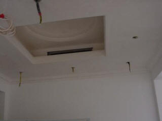 Трехуровневая ниша в потолке из ГКЛ