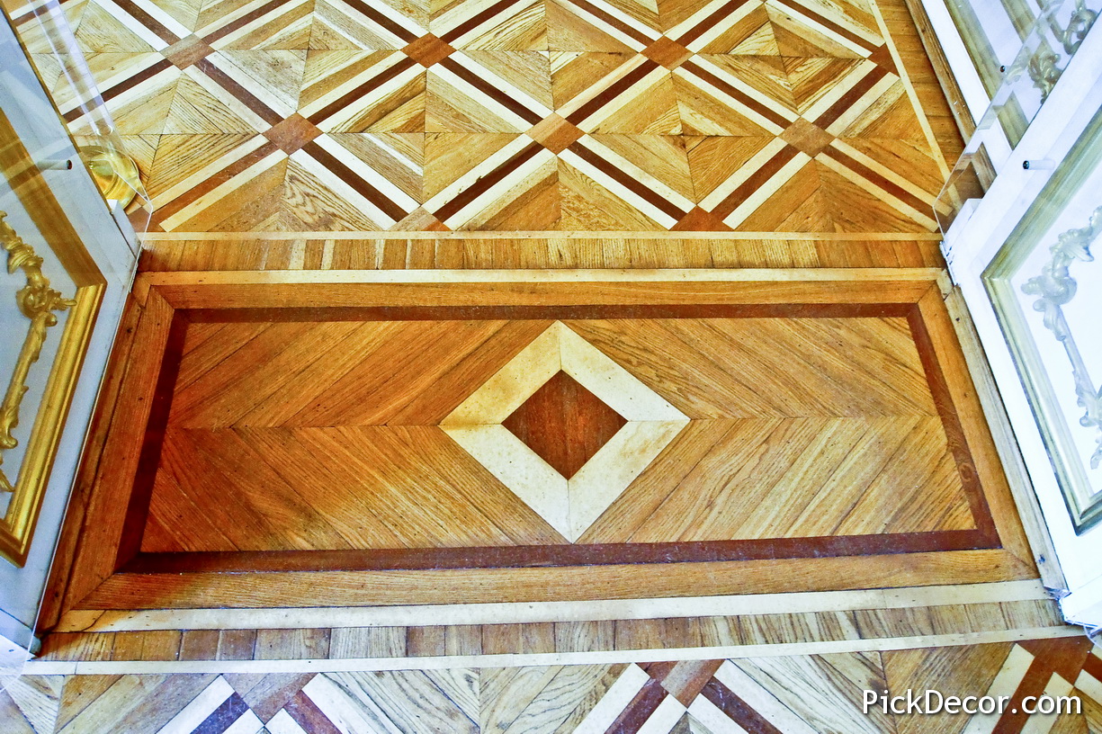 The Catherine Palace floor designs - photo 19