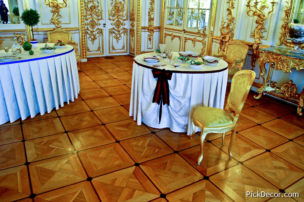 The Catherine Palace decorations - photo 11