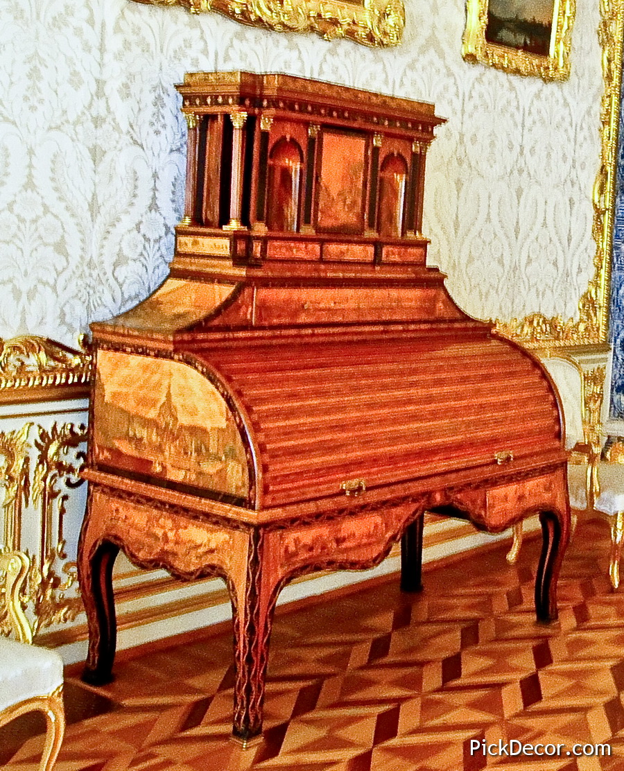 The Catherine Palace decorations - photo 19