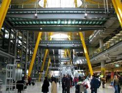 Потолок международного аэропорта Барахас в Мадриде — фото 5