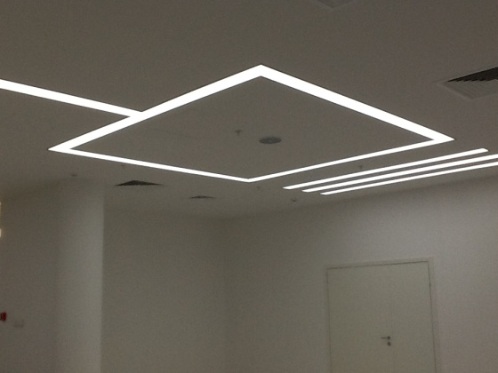 Дизайнерское освещение в деловом центре — фото 3