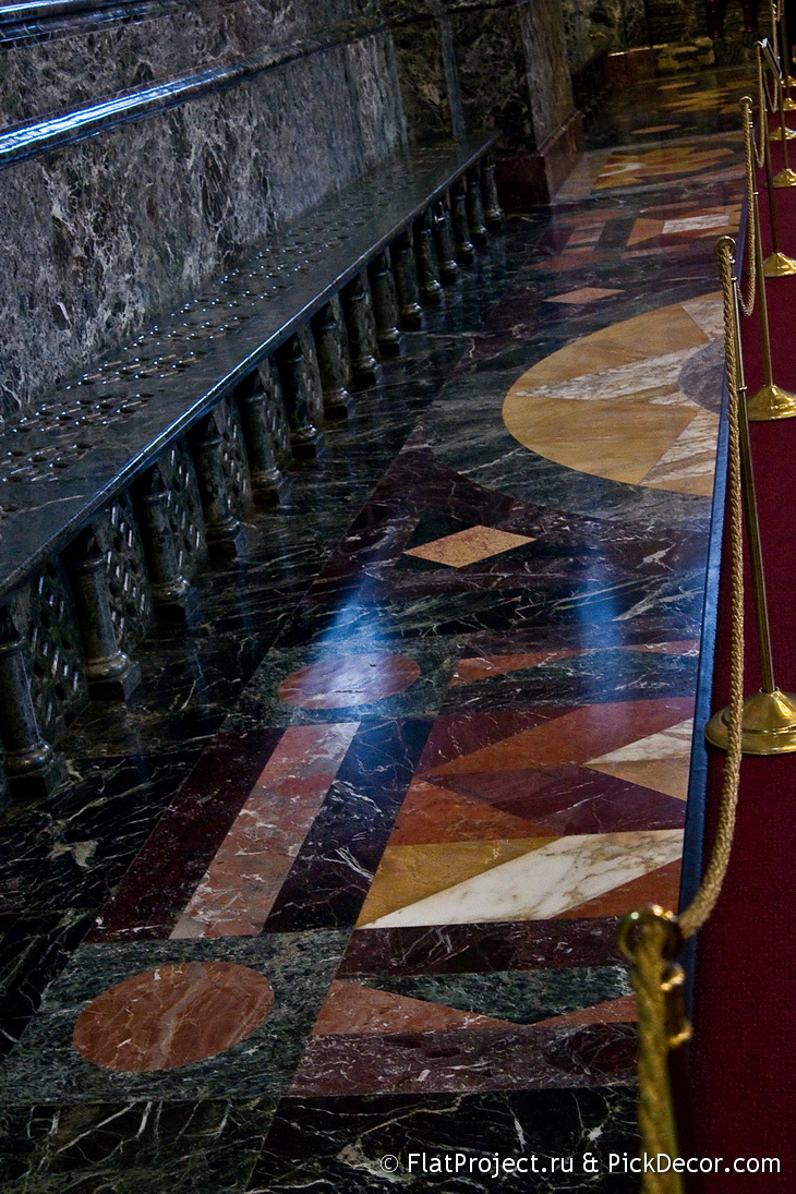 The Church of the Savior on Blood floor – photo 2