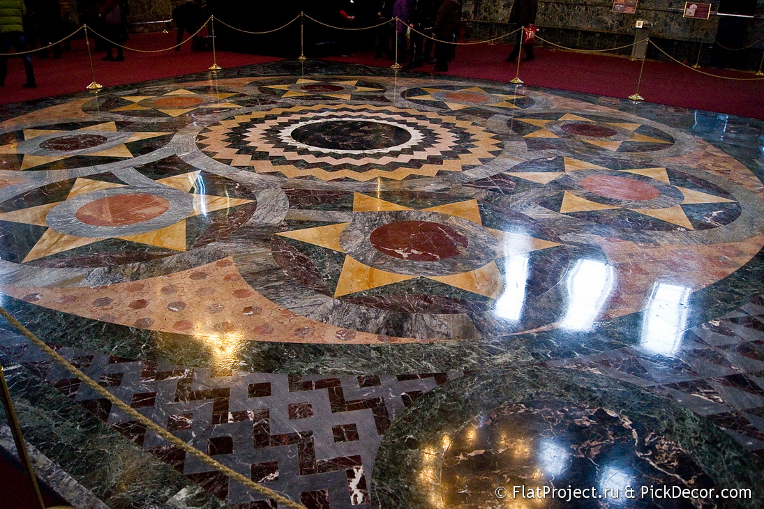 The Church of the Savior on Blood floor – photo 9