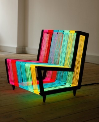 Кресло из светодиодов