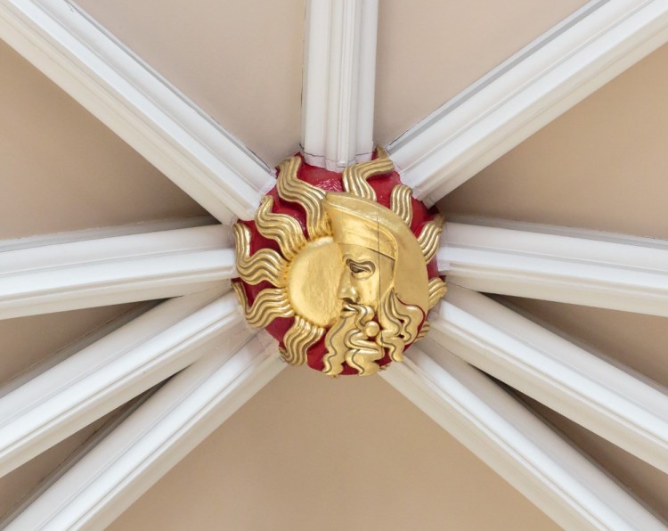 Декор балок в южном трансепте Йоркского собора