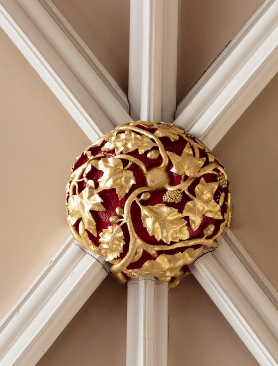 Декор балок в южном трансепте Йоркского собора