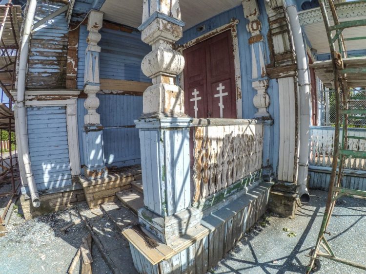 Резной декор - Церковь Александра Невского в Красном Селе