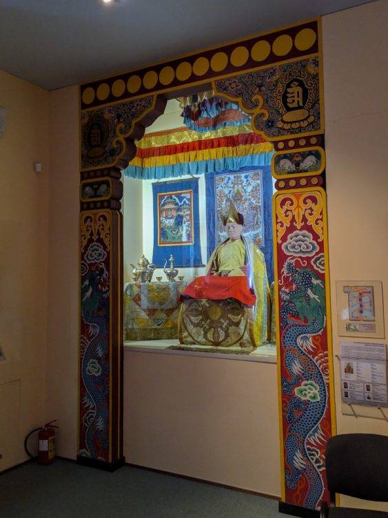  Декор интерьера в Государственном музее истории религии