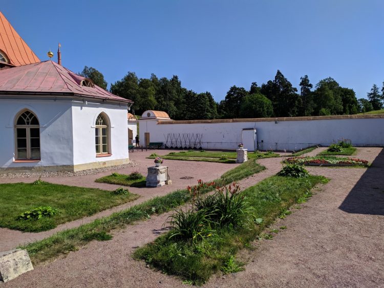 Приоратский дворец и сад