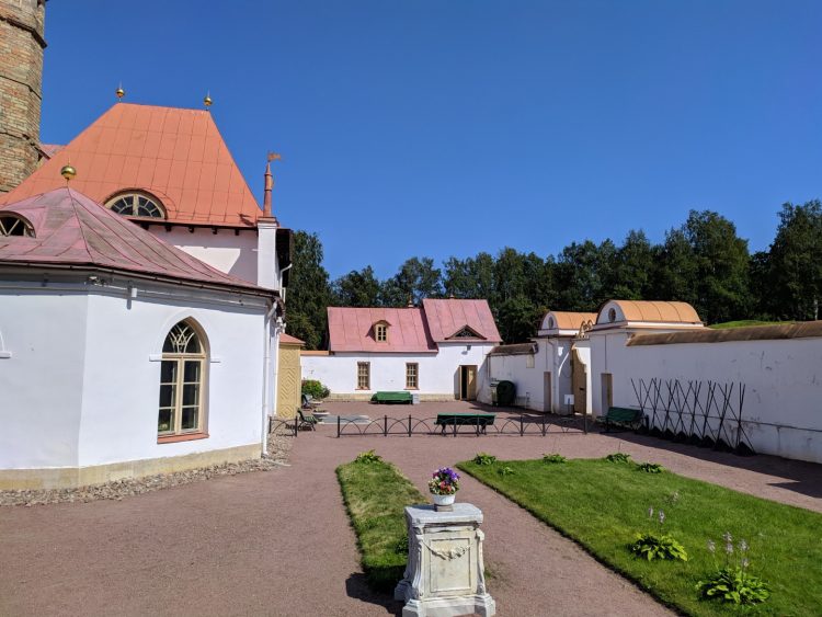 Приоратский дворец и сад
