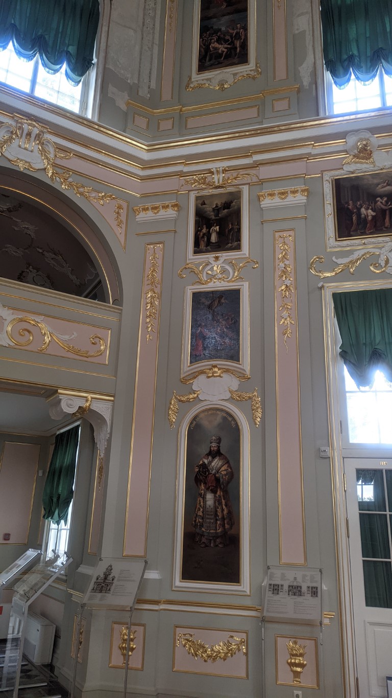 Церковный павильон Меншиковского дворца - Церковь Св. Пантелеимона